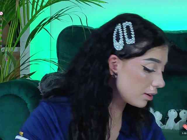 AveryWillow webcam