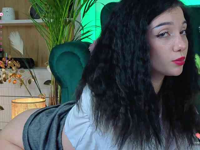 AveryWillow webcam