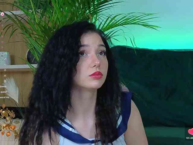 AveryWillow webcam