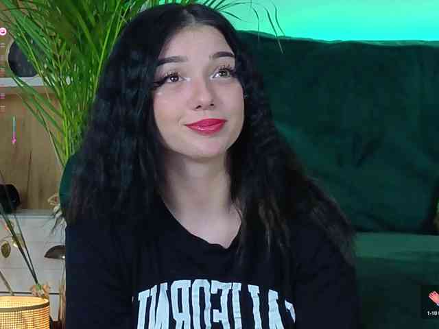 AveryWillow webcam