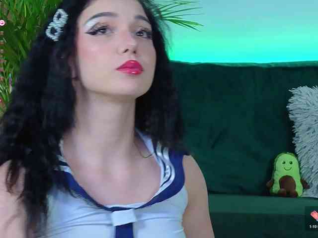 AveryWillow webcam