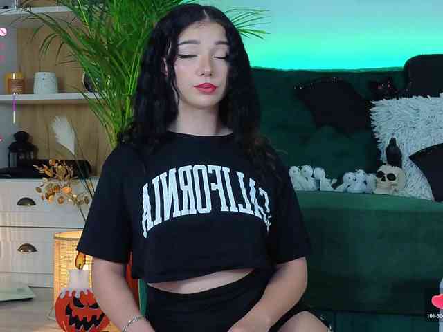 AveryWillow webcam