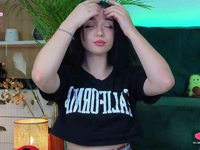 AveryWillow webcam