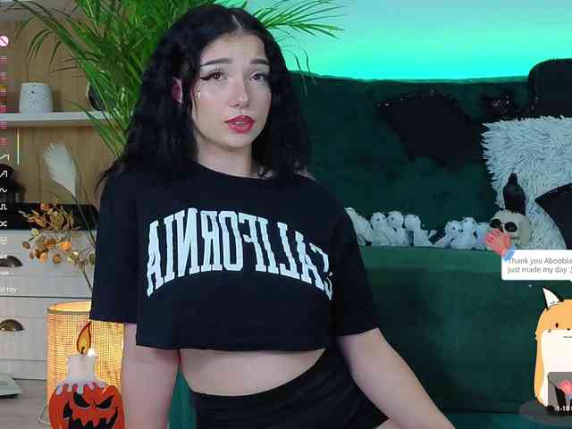 AveryWillow webcam