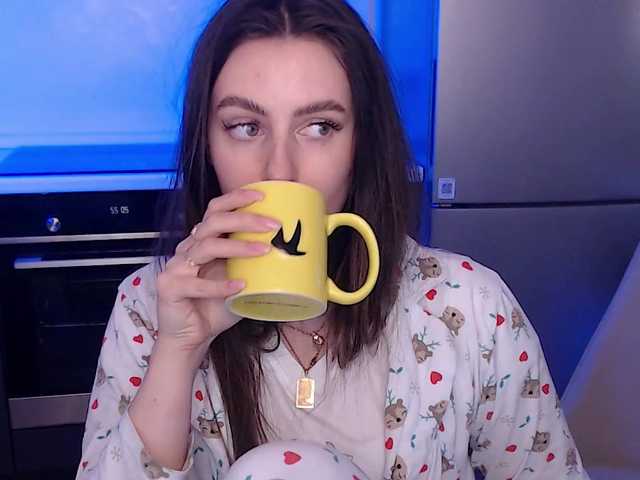 Lilijily's BongaCams show and profile