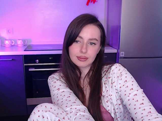 Lilijily's BongaCams show and profile