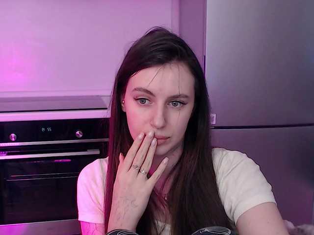 Lilijily's BongaCams show and profile