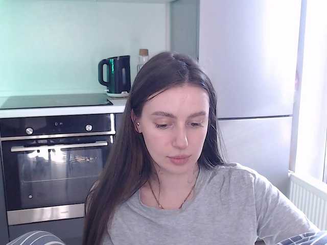 Lilijily's BongaCams show and profile