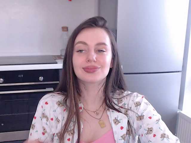 Lilijily's BongaCams show and profile
