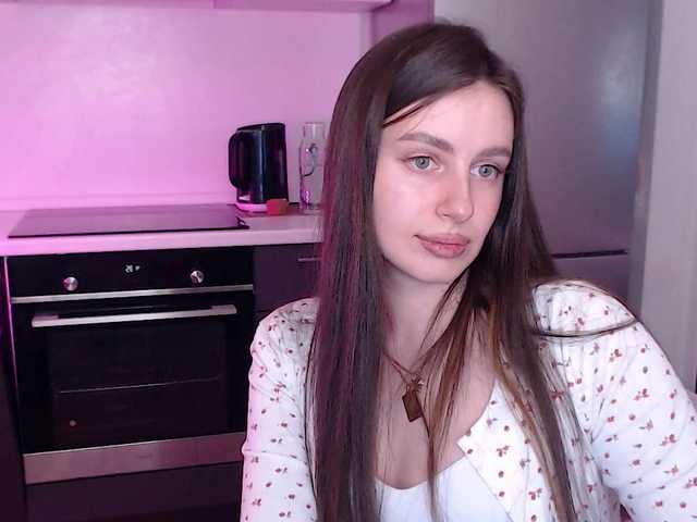 Lilijily's BongaCams show and profile