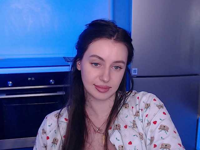 Lilijily's BongaCams show and profile