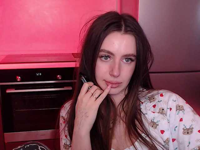 Lilijily's BongaCams show and profile