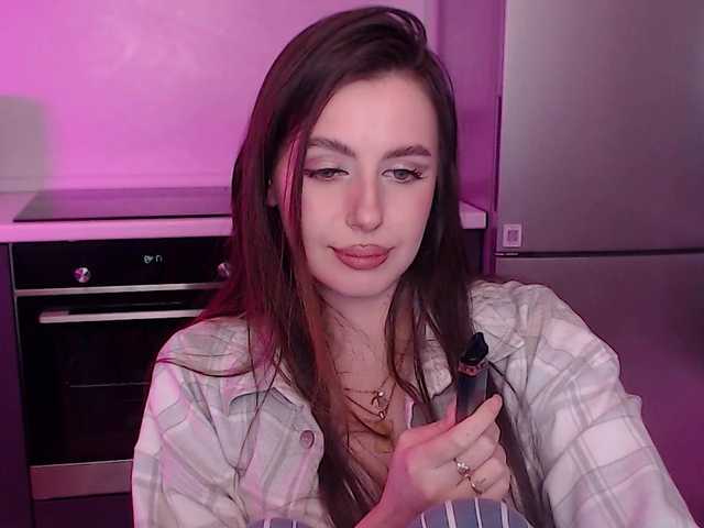 Lilijily's BongaCams show and profile