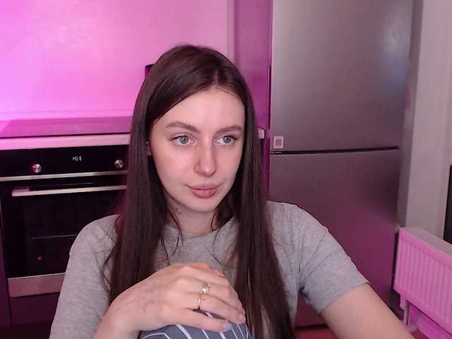 Lilijily's BongaCams show and profile