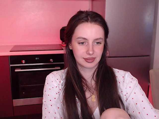 Lilijily's BongaCams show and profile