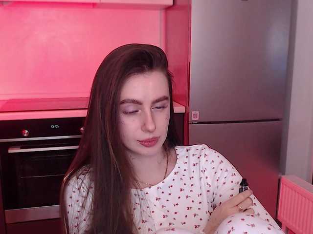 Lilijily's BongaCams show and profile