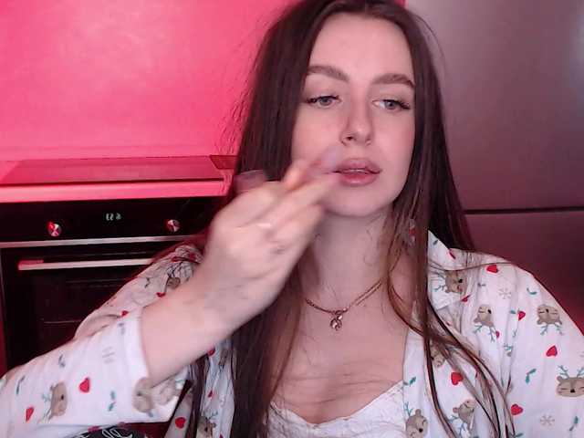 Lilijily's BongaCams show and profile