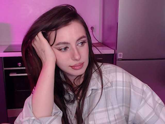 Lilijily's BongaCams show and profile