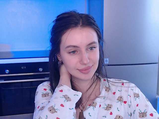 Lilijily's BongaCams show and profile