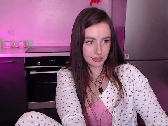 Lilijily's BongaCams show and profile