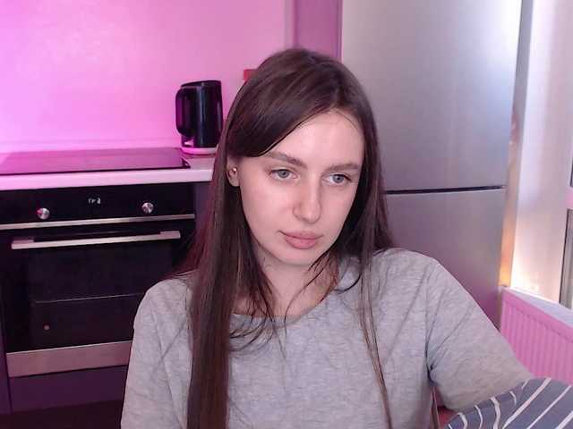 Lilijily's BongaCams show and profile