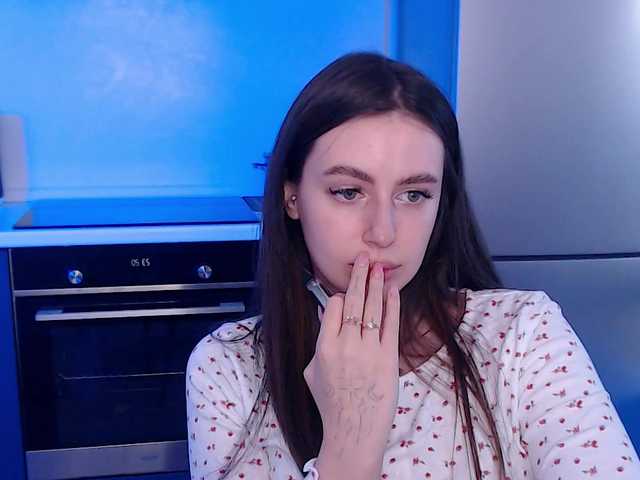 Lilijily's BongaCams show and profile