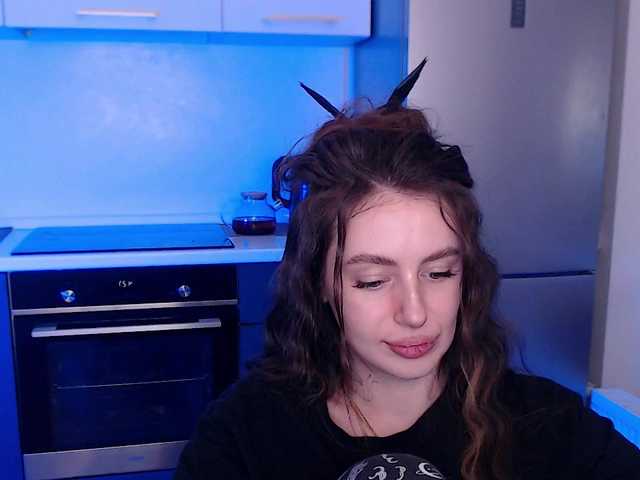 Lilijily's BongaCams show and profile