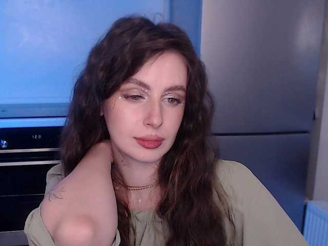 Lilijily's BongaCams show and profile