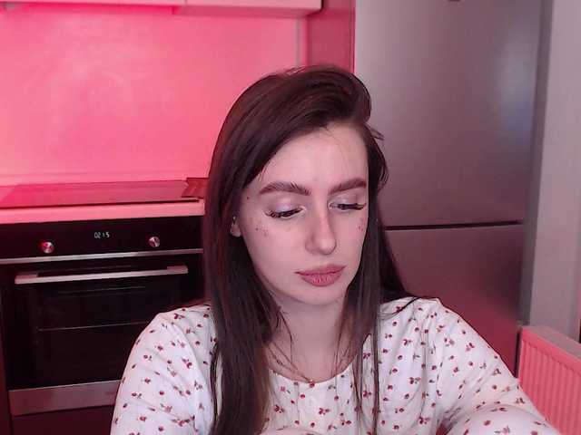 Lilijily's BongaCams show and profile