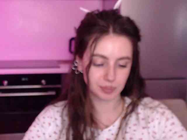 Lilijily webcam