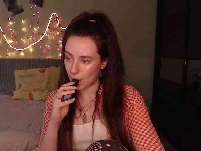 Lilijily webcam