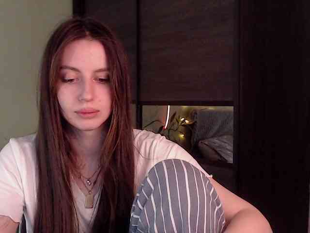 Lilijily webcam