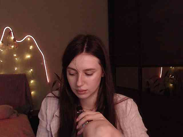 Lilijily webcam