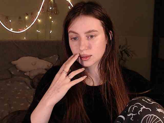 Lilijily webcam