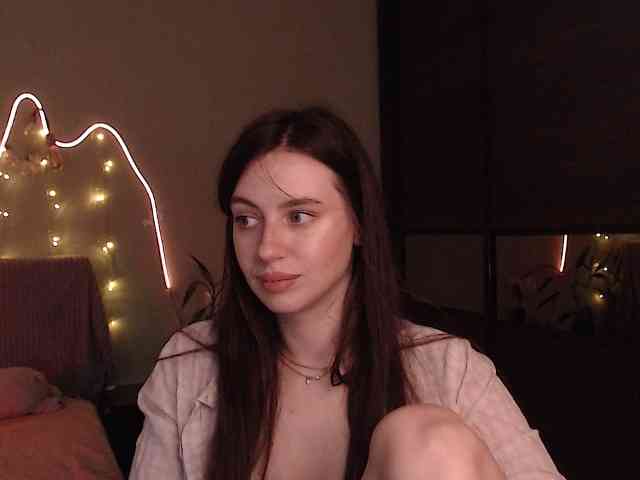 Lilijily webcam