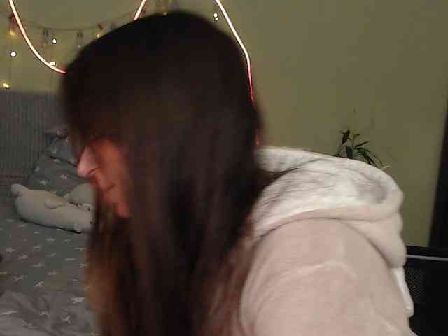 Lilijily webcam