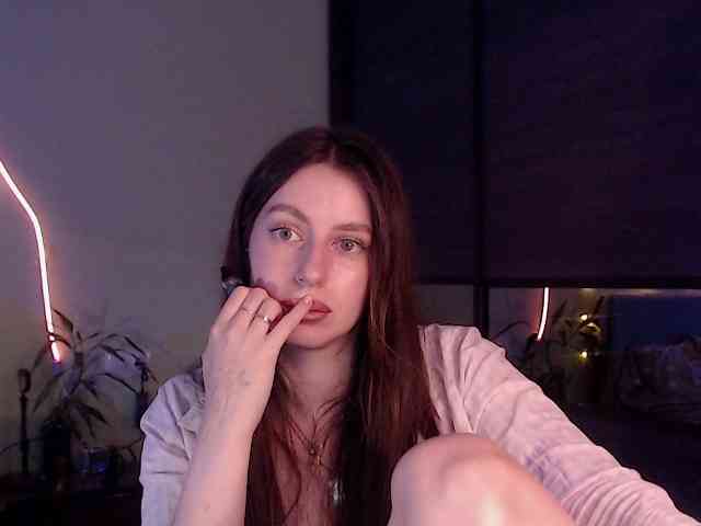 Lilijily webcam