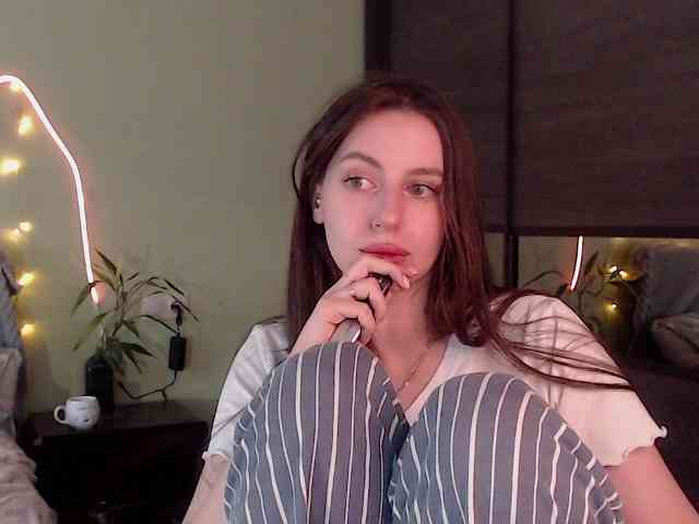 Lilijily webcam