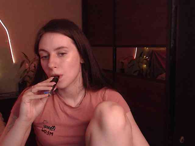 Lilijily webcam