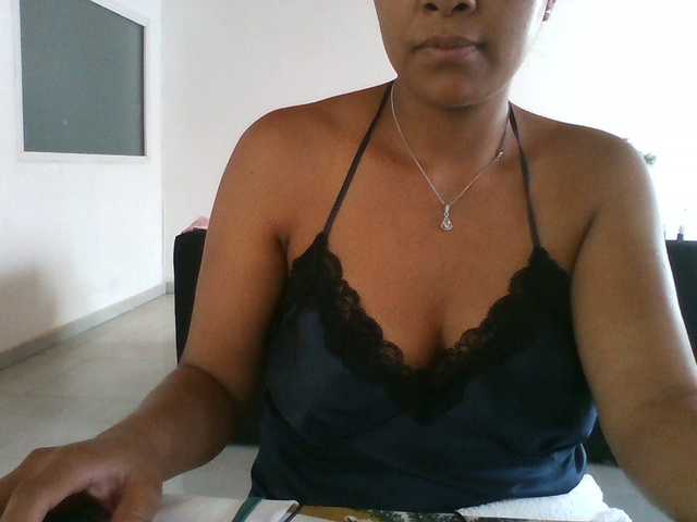 Alexiane-Candy from BongaCams