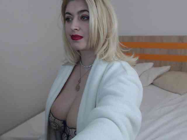 ElizabethRaegan webcam