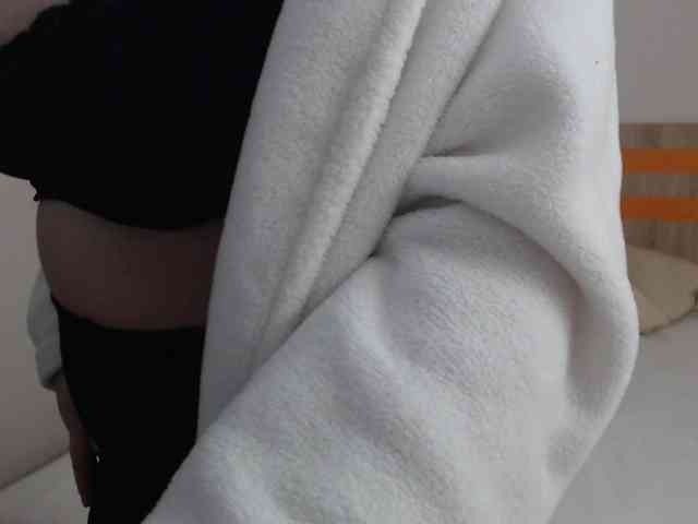 ElizabethRaegan webcam