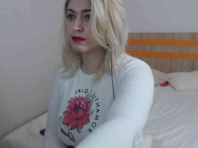 ElizabethRaegan webcam