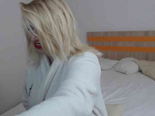 ElizabethRaegan webcam