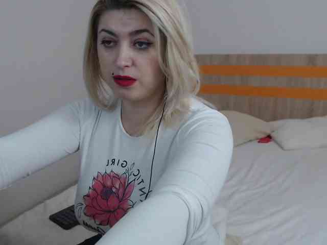 ElizabethRaegan webcam