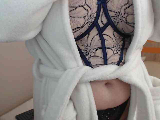 ElizabethRaegan webcam