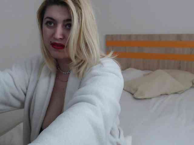 ElizabethRaegan webcam