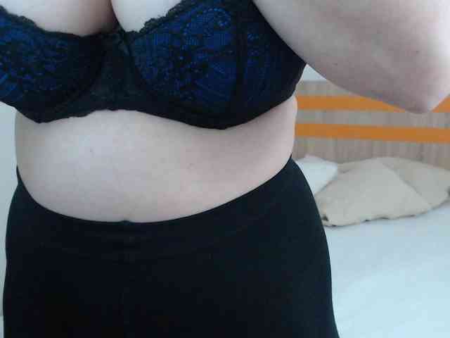 ElizabethRaegan webcam