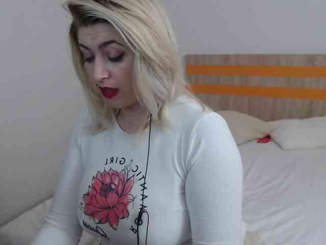 ElizabethRaegan webcam