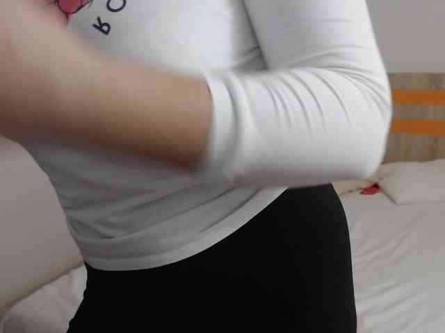 ElizabethRaegan webcam